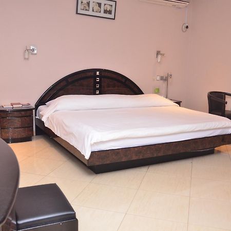 Sunview Hotel Ondo Esterno foto