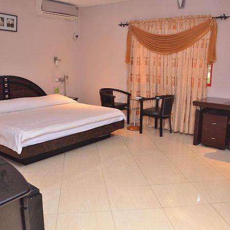 Sunview Hotel Ondo Esterno foto