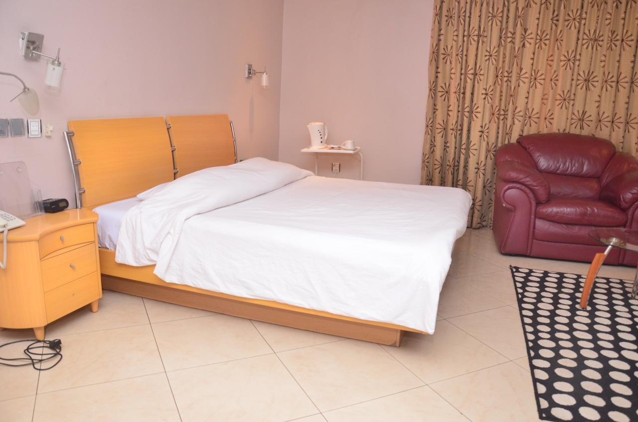 Sunview Hotel Ondo Esterno foto
