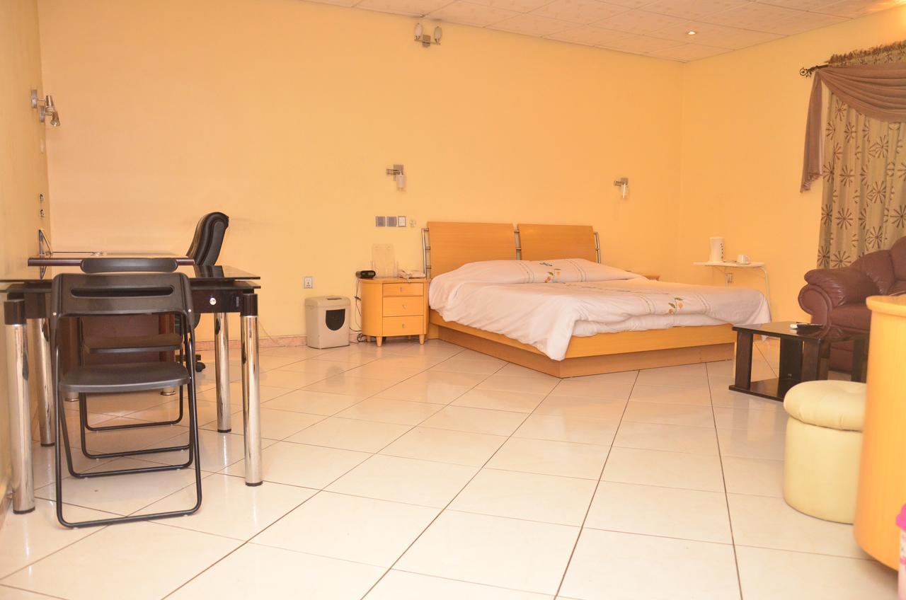 Sunview Hotel Ondo Esterno foto