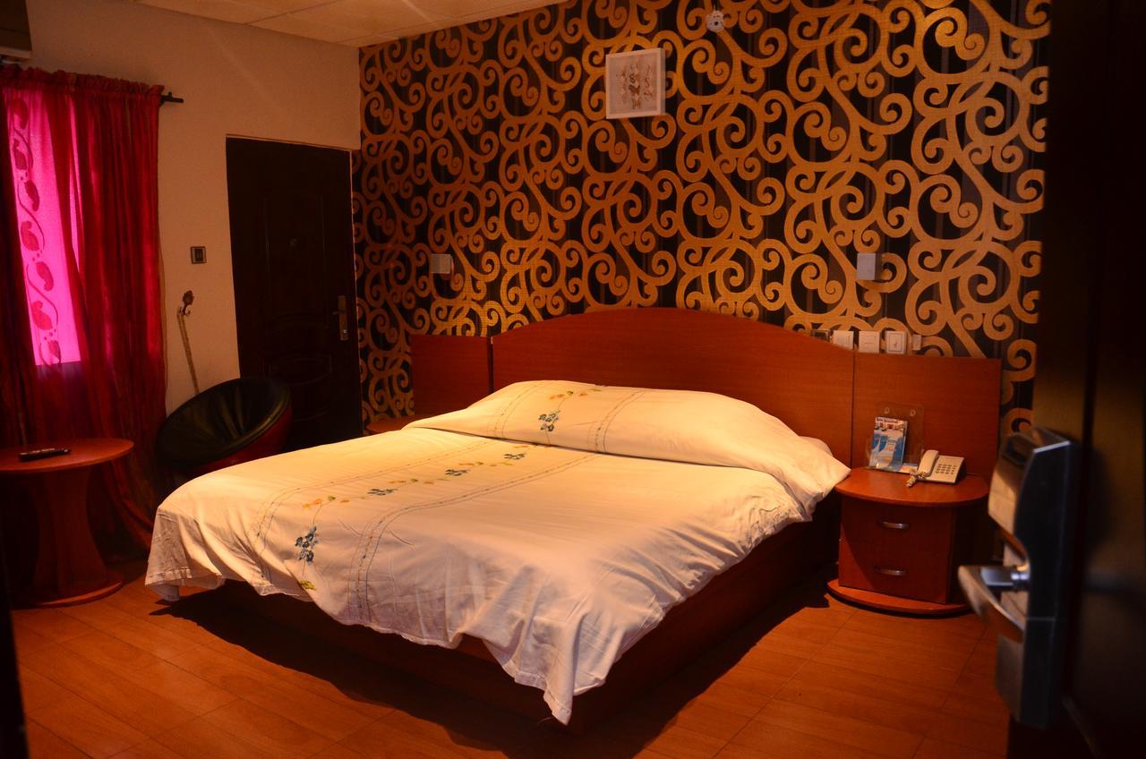 Sunview Hotel Ondo Esterno foto